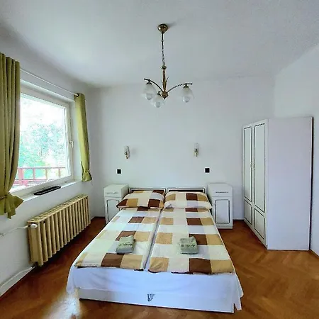 Leo - Family Apartman Siófok