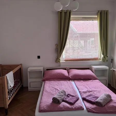 Leo - Family Apartman *
