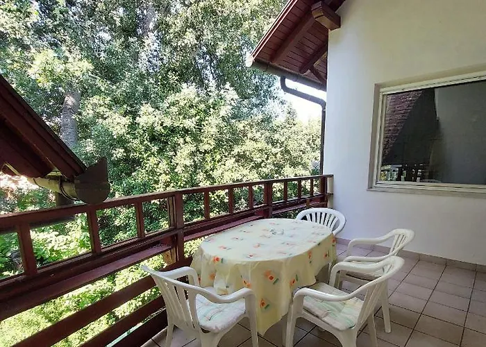 Leo - Family Apartment Siofok